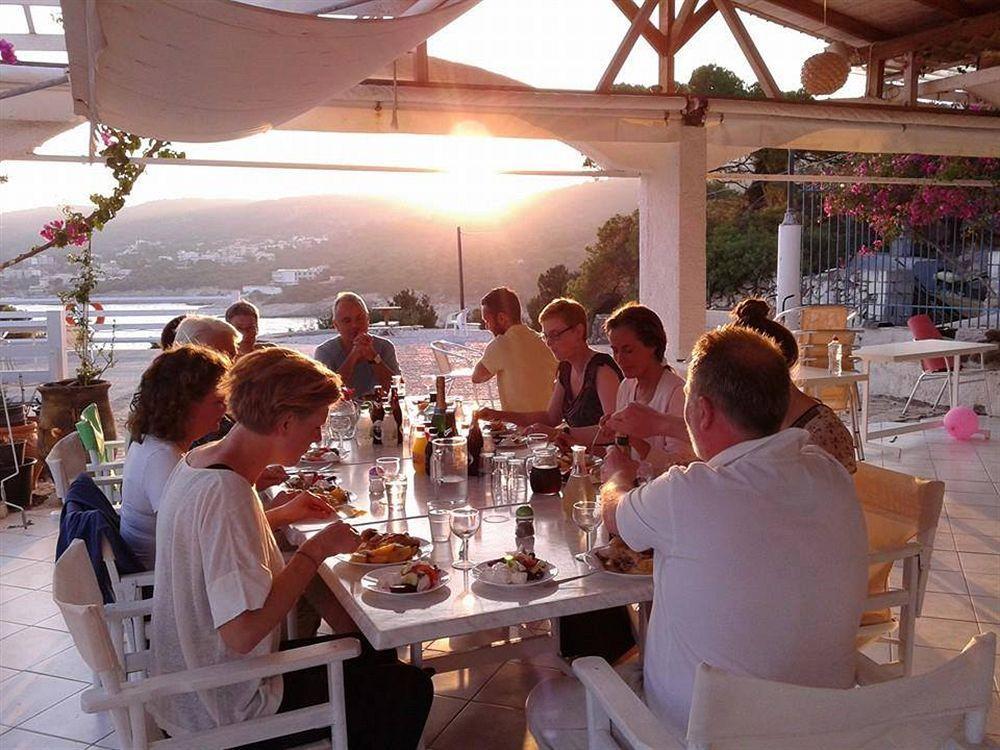Kavos Bay Seafront Hotel Agia Marina  Zewnętrze zdjęcie