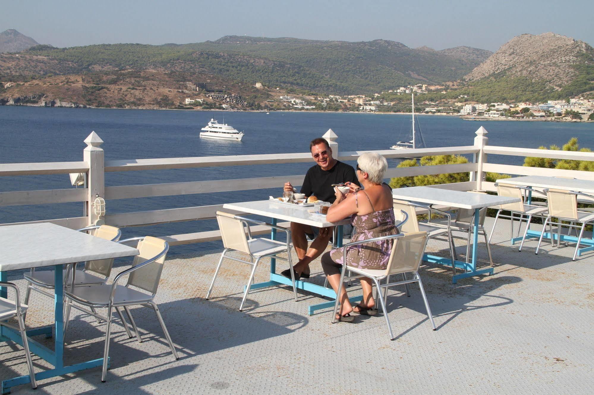 Kavos Bay Seafront Hotel Agia Marina  Zewnętrze zdjęcie