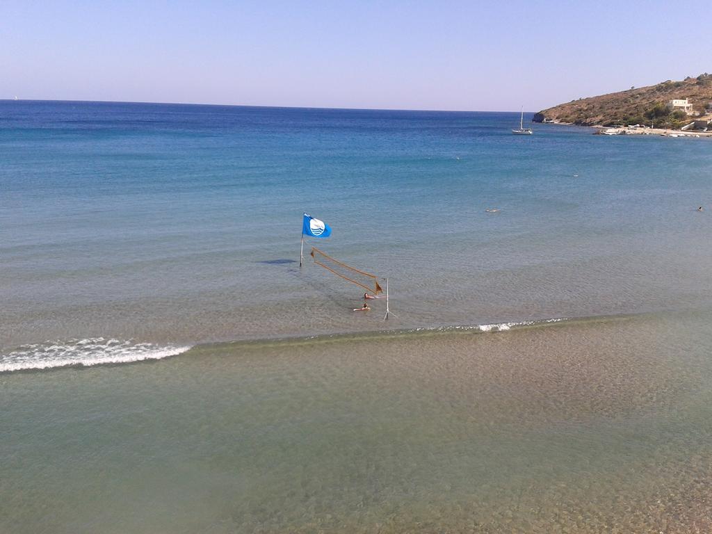 Kavos Bay Seafront Hotel Agia Marina  Zewnętrze zdjęcie